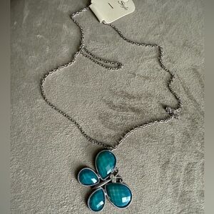 Teal Gemstone Four-Petal Pendant Necklace - Women Jewelry
